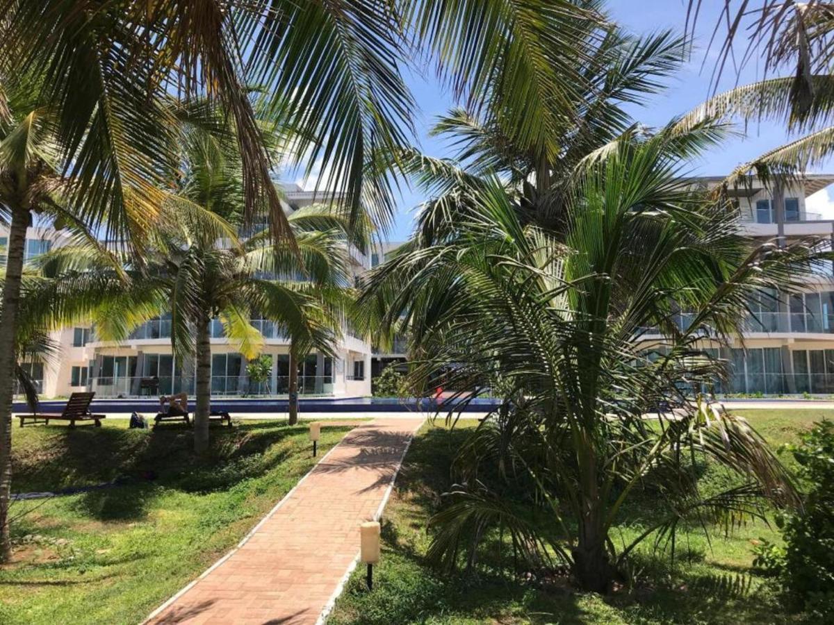 Trincomalee Ocean Front Condos Exterior foto